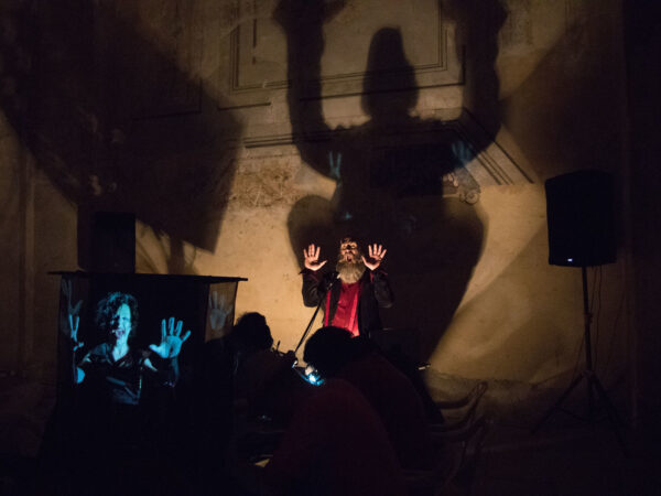 2boys.tv, CatoptROMANTICS. Encuentro 2019, The World Inside Out: Humor, Noise, Performance. Mexico City, Mexico.
